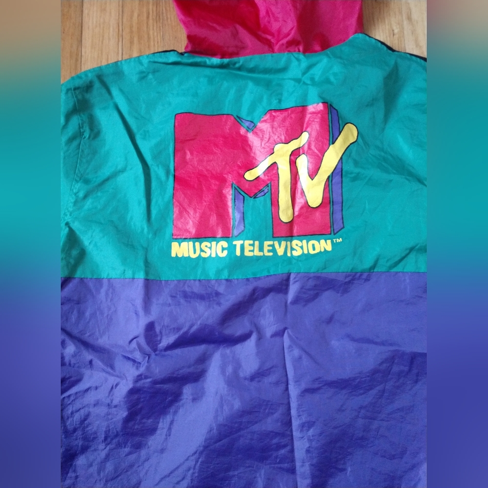 MTV 90s inspired Y2K Color block MTV men's windbreaker in a size XL.
